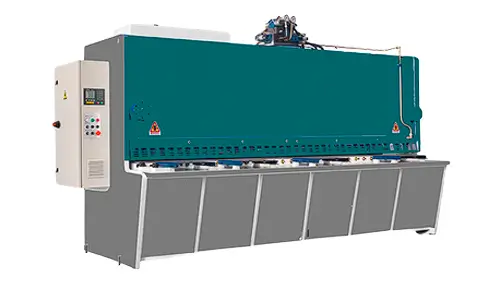 Guilhotina industrial CNC para corte de chapas Destec Shear